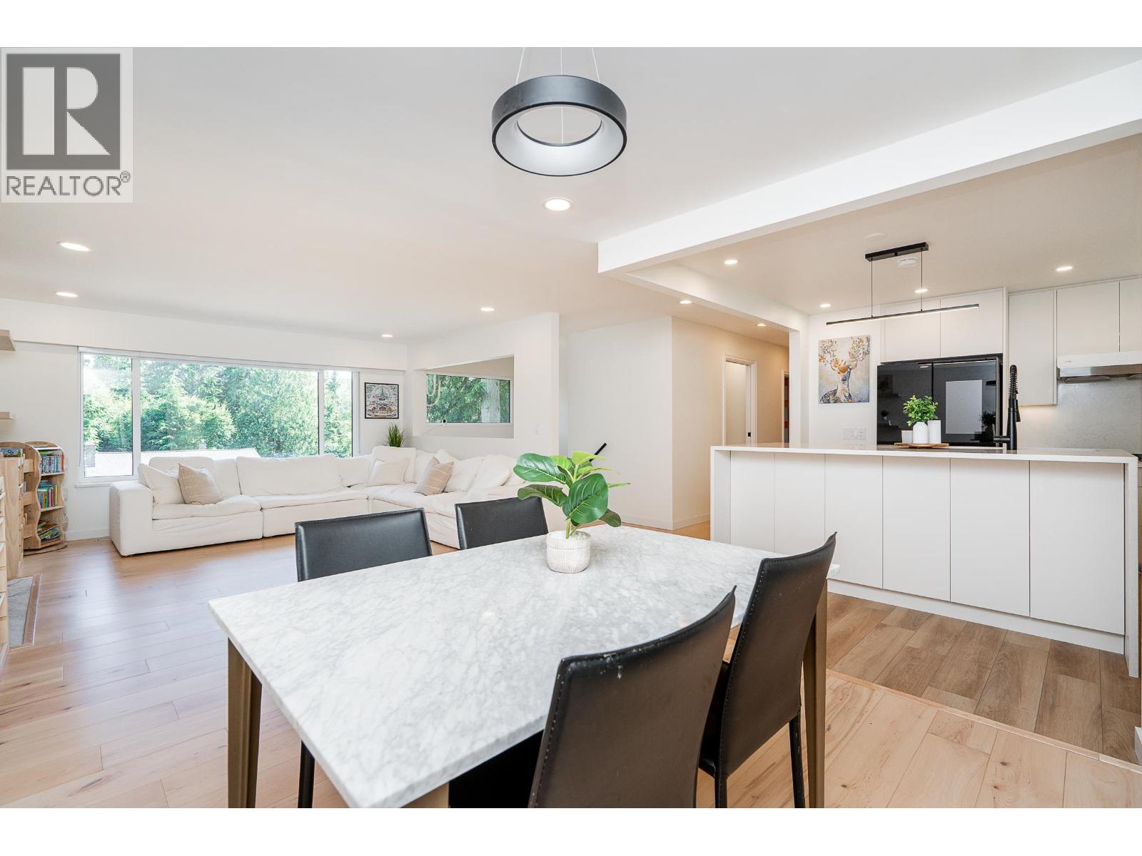 137 College Park Way, Port Moody, British Columbia  V3H 1S5 - Photo 10 - R3143995