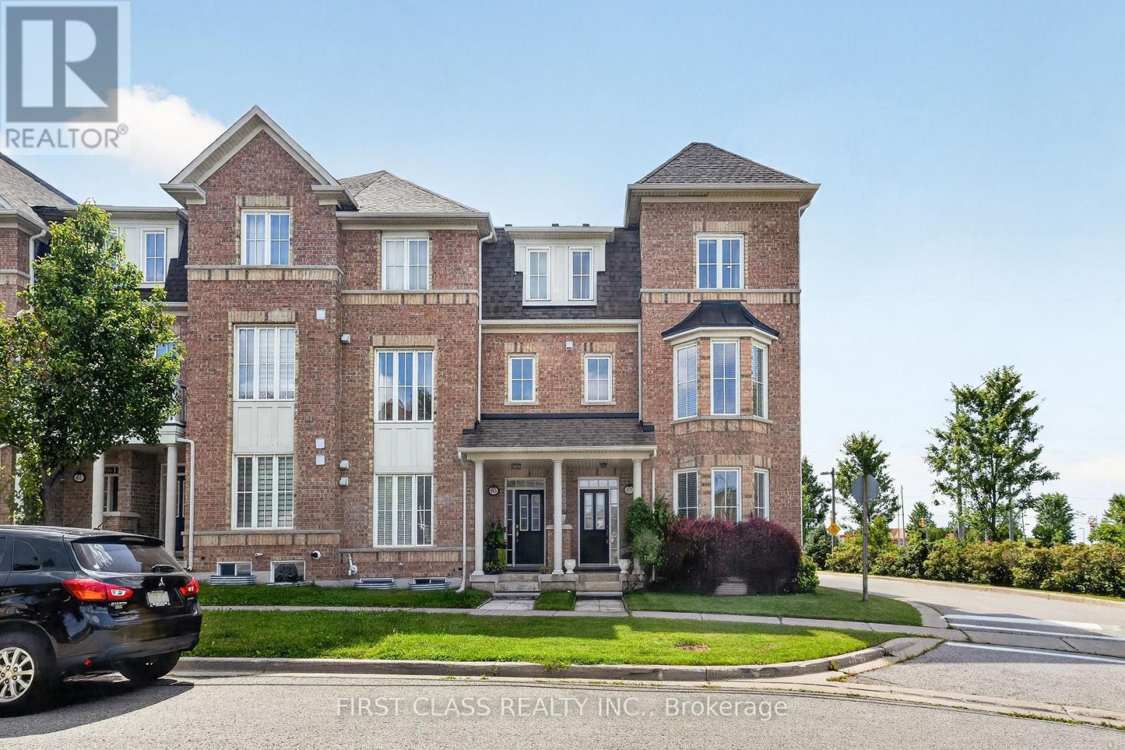 67 WALTER SCOTT CRESCENT, Markham, Ontario