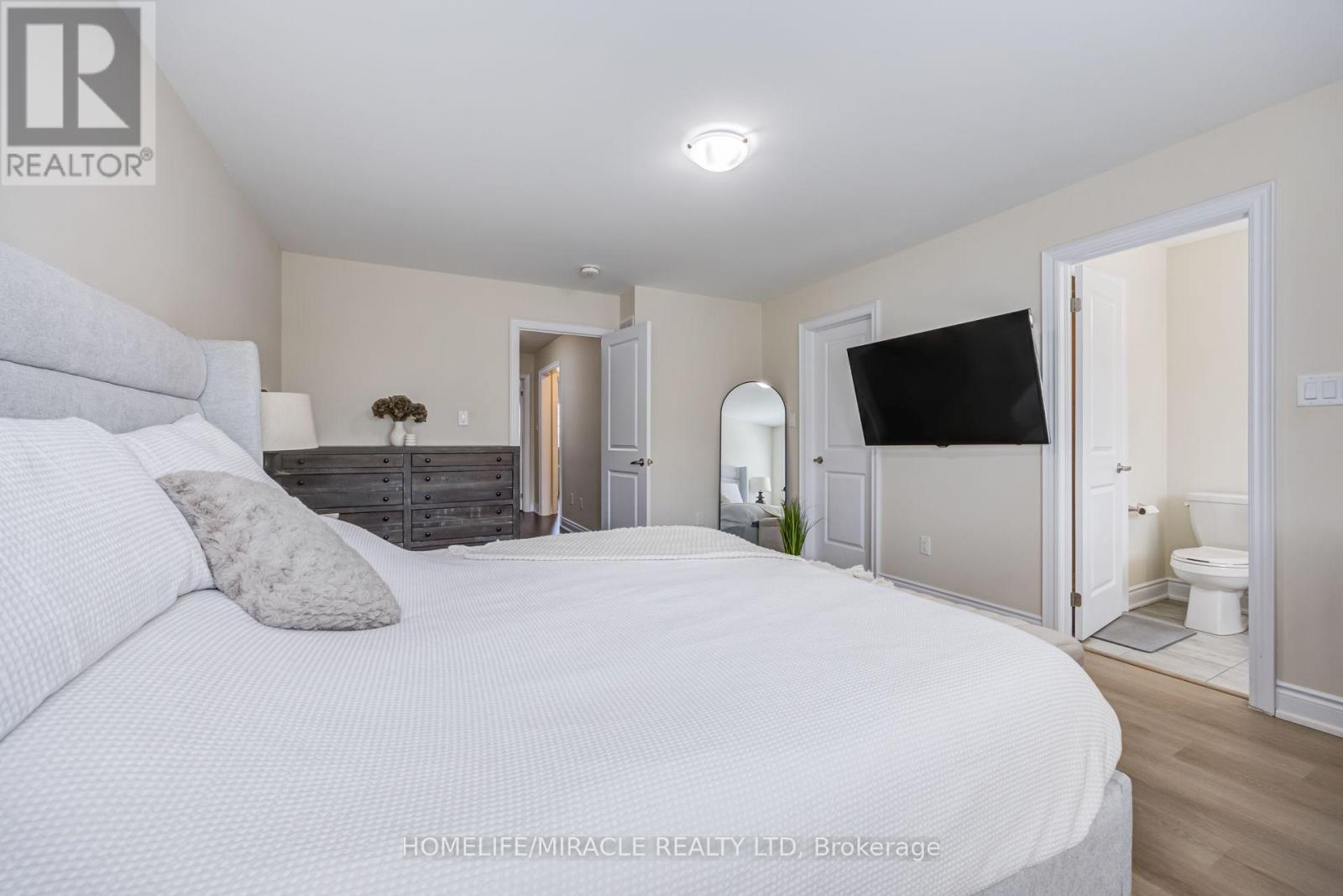 65 Lorne Thomas Place, New Tecumseth, Ontario  L9R 0V8 - Photo 40 - N13681388