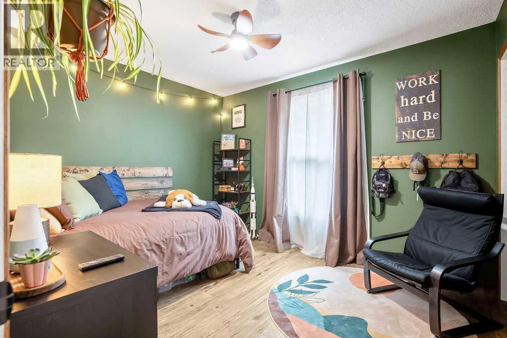 723 5 Avenue SW, High River, Alberta  T1V 1B9 - Photo 22 - A2316543