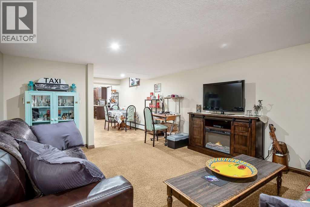 723 5 Avenue SW, High River, Alberta  T1V 1B9 - Photo 36 - A2316543