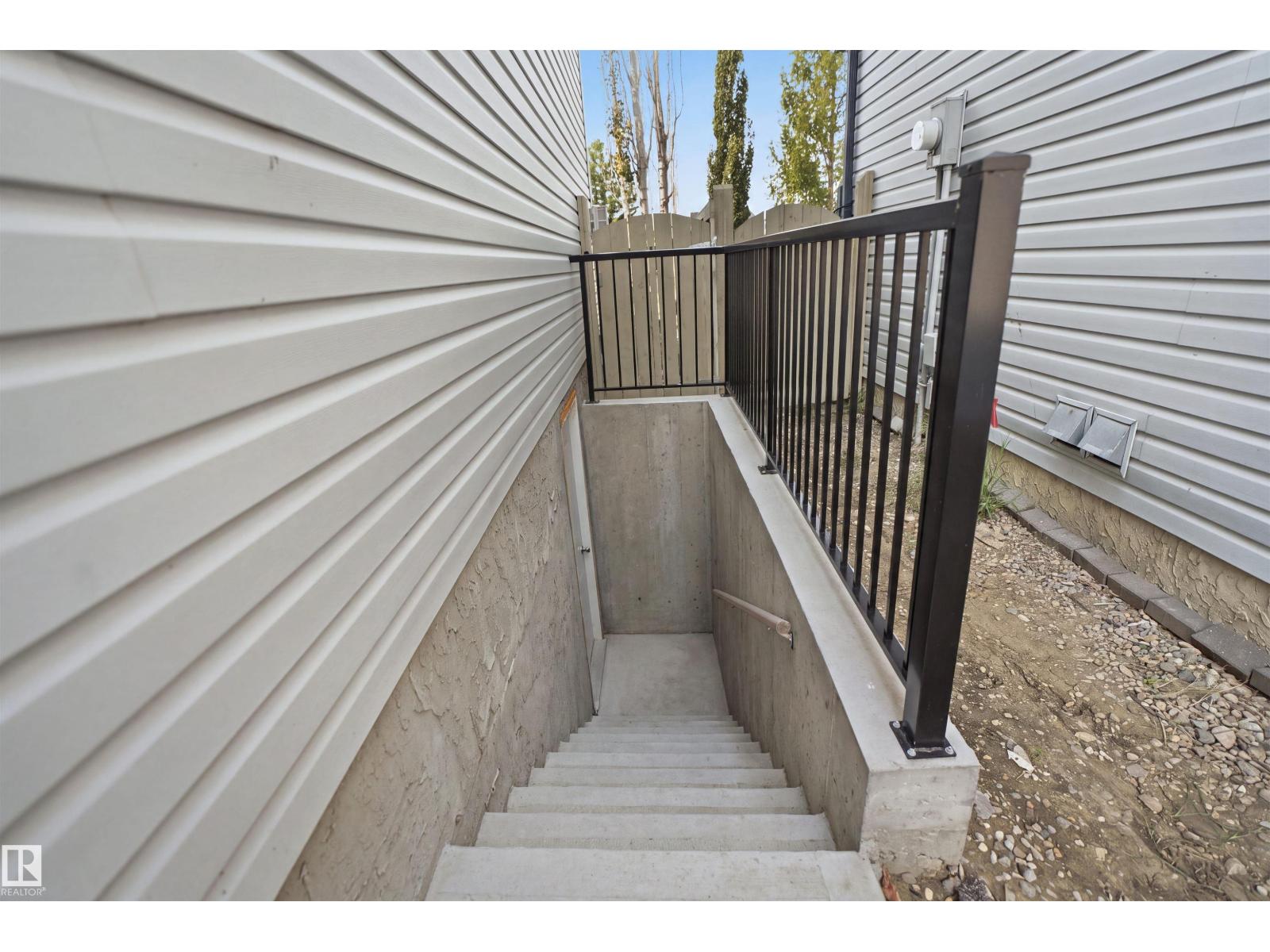 714 87 Street SW, Edmonton, Alberta  T6X 1G6 - Photo 38 - E4502393