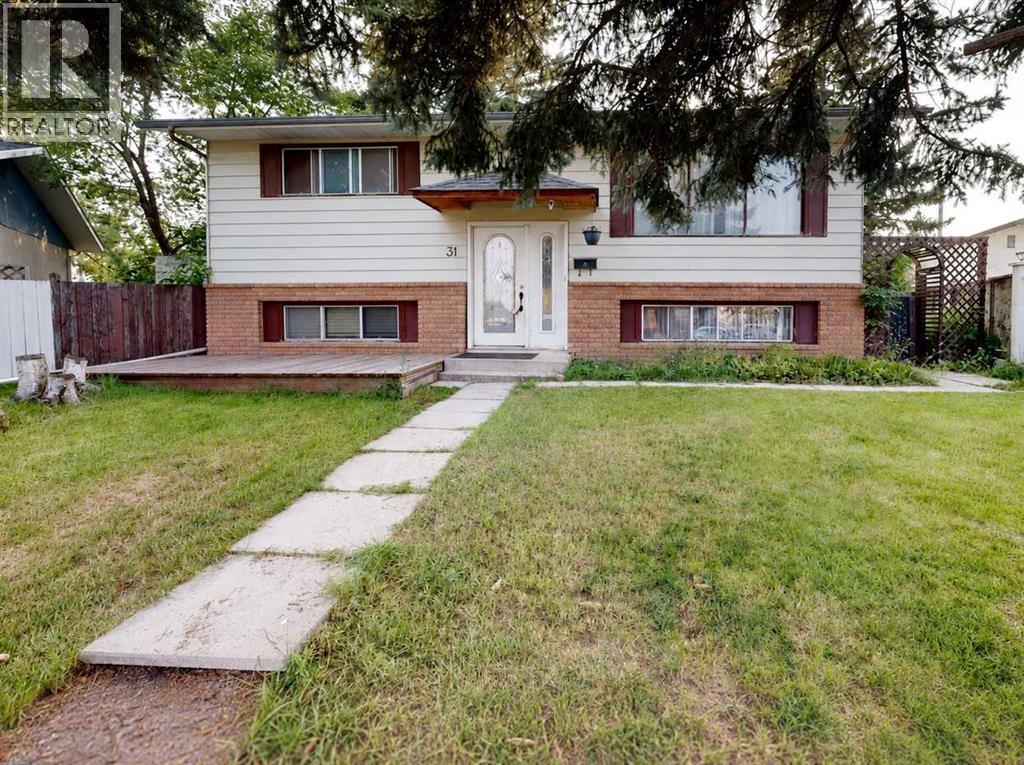 31 Penrith Place SE, Calgary, Alberta