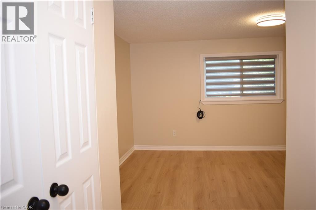 655 Albert Street Unit# A, Waterloo, Ontario N2L 3V5 - Photo 17 - 40854868