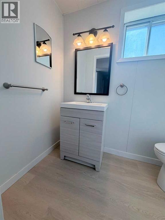 215 Penbrooke Way SE, Calgary, Alberta  T2A 3S7 - Photo 21 - A2332732
