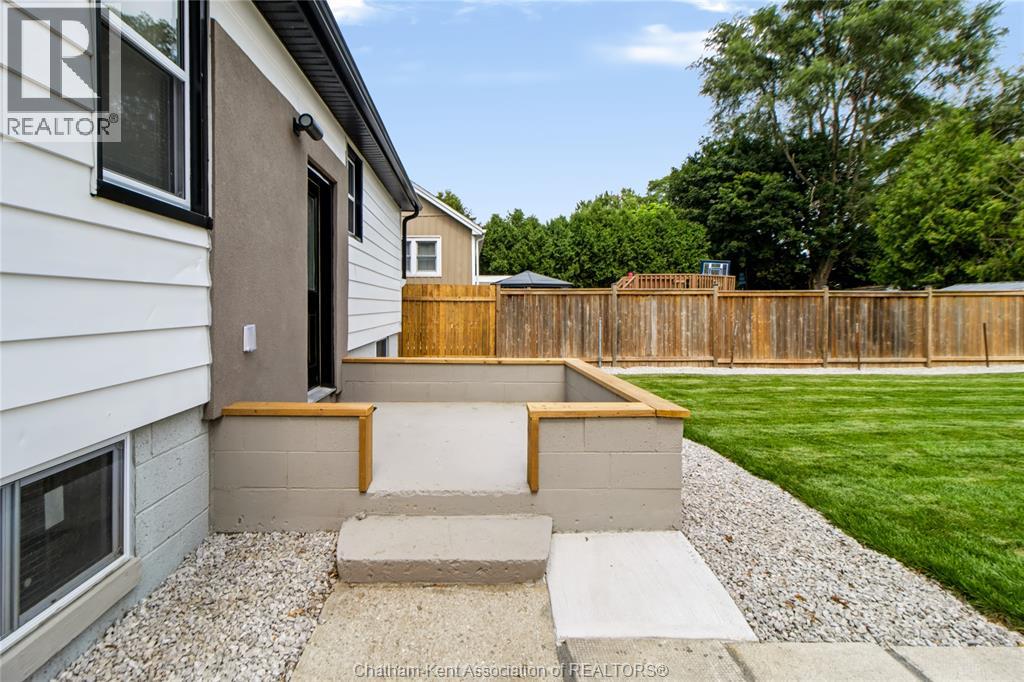 68 Tweedsmuir Avenue East, Chatham, Ontario  N7M 3Z8 - Photo 18 - 26019913