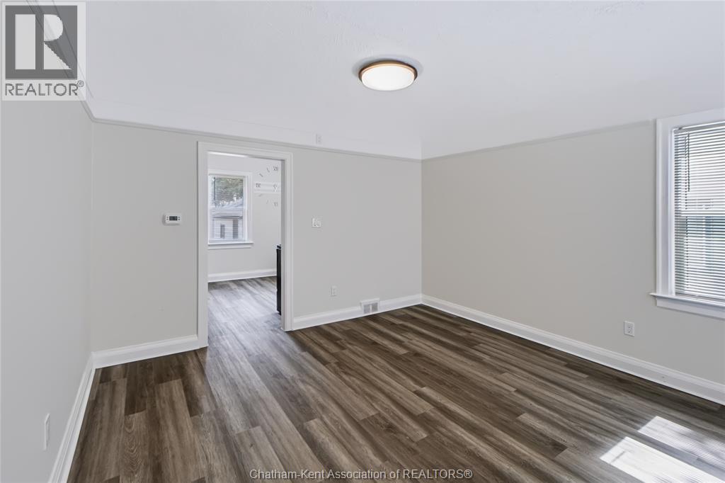 68 Tweedsmuir Avenue East, Chatham, Ontario  N7M 3Z8 - Photo 5 - 26019913