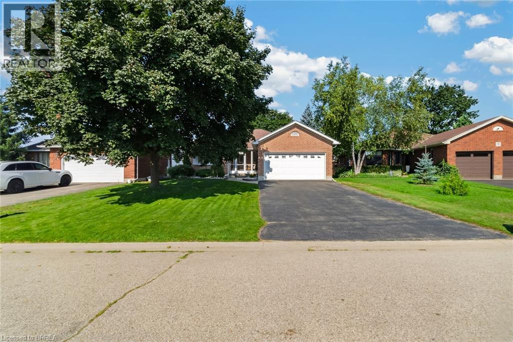 3 Harvey Court, Brantford, Ontario  N3R 7W6 - Photo 2 - 40852863