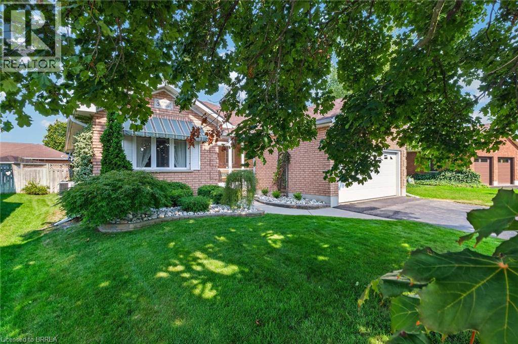 3 Harvey Court, Brantford, Ontario  N3R 7W6 - Photo 3 - 40852863