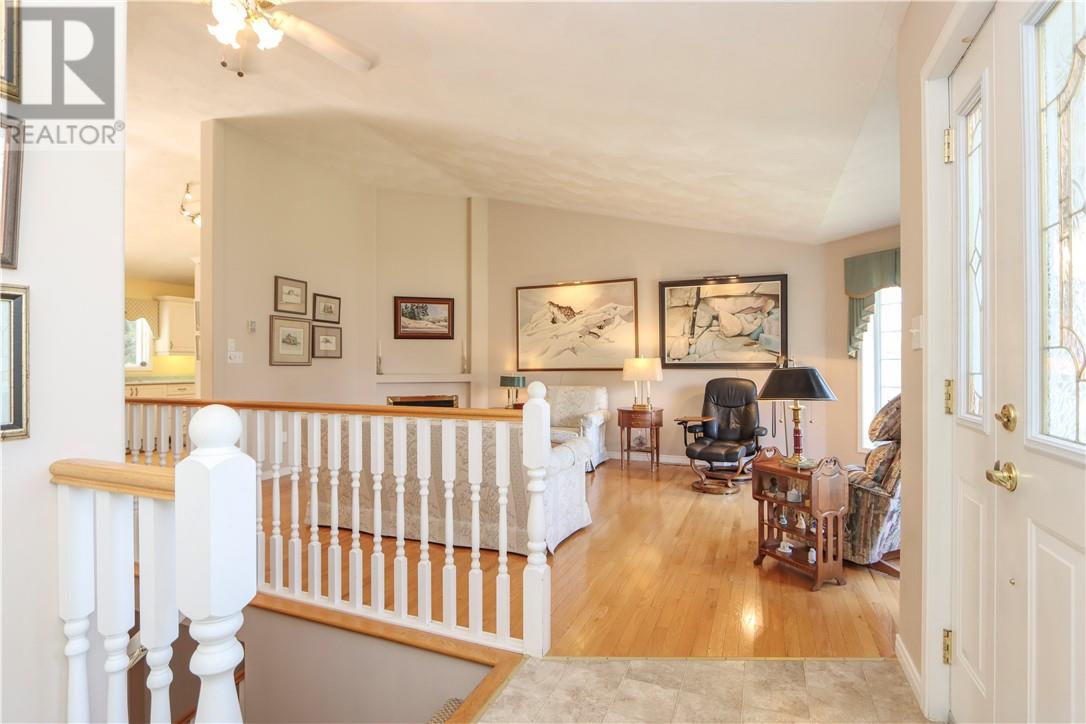 35 Bonnie Drive, Lively, Ontario  P3Y 1P6 - Photo 2 - 2129833