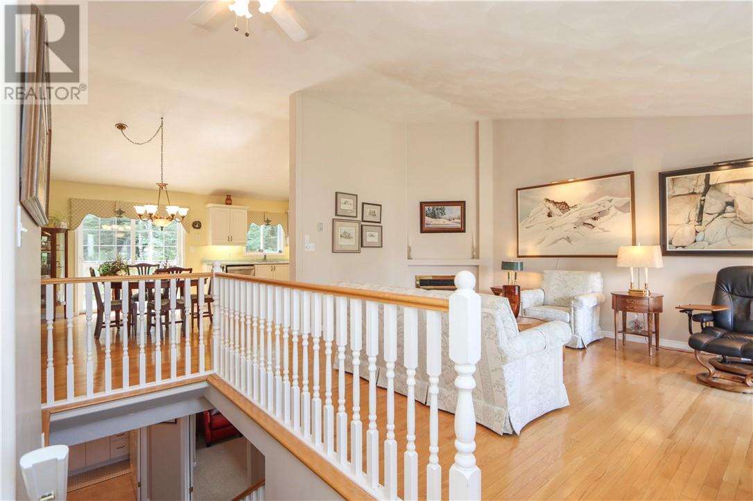 35 Bonnie Drive, Lively, Ontario  P3Y 1P6 - Photo 4 - 2129833