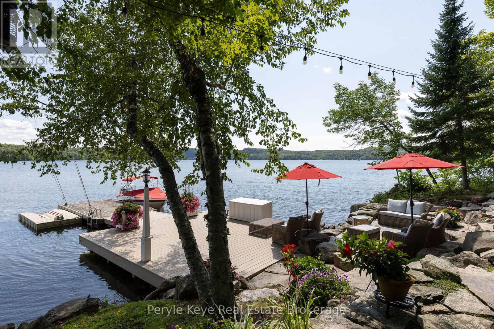 1159 Maplehurst Drive, Lake Of Bays (Franklin), Ontario  P1H 2J6 - Photo 2 - X13681450