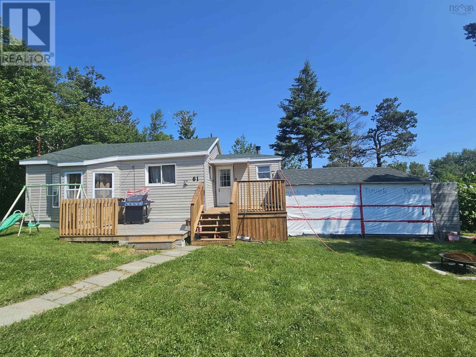 61 Dominion Street, Glace Bay, Nova Scotia  B1A 3M8 - Photo 15 - 202618654