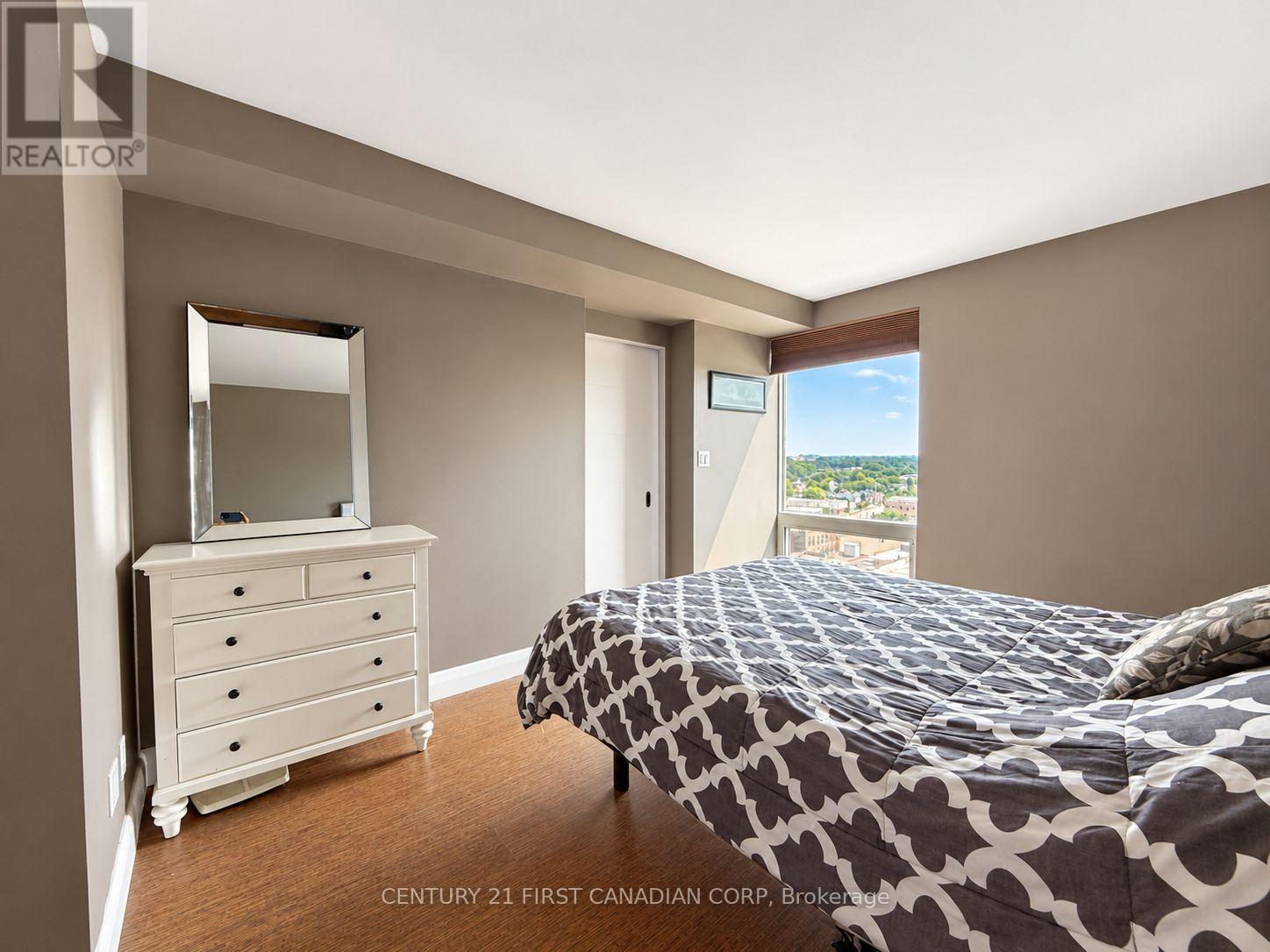 1308 - 155 Front Street N, Sarnia, Ontario  N7T 7V5 - Photo 23 - X13681480