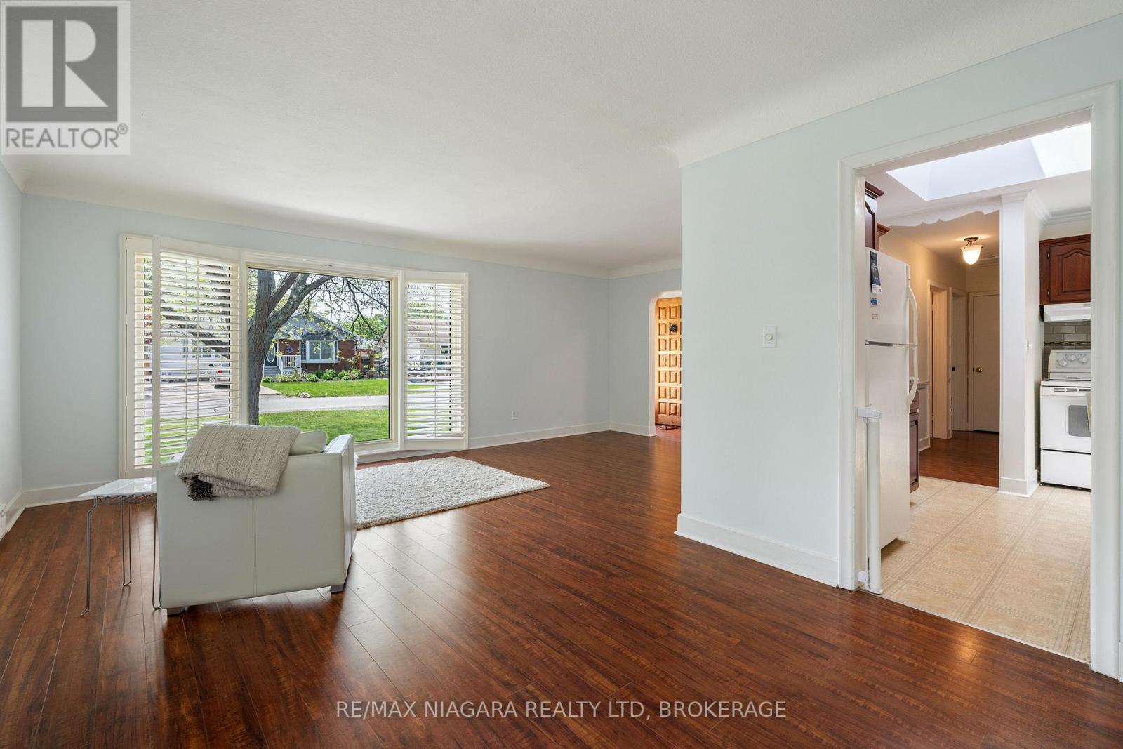 4 Mackie Street, St. Catharines, Ontario  L2N 5N5 - Photo 15 - X13169732