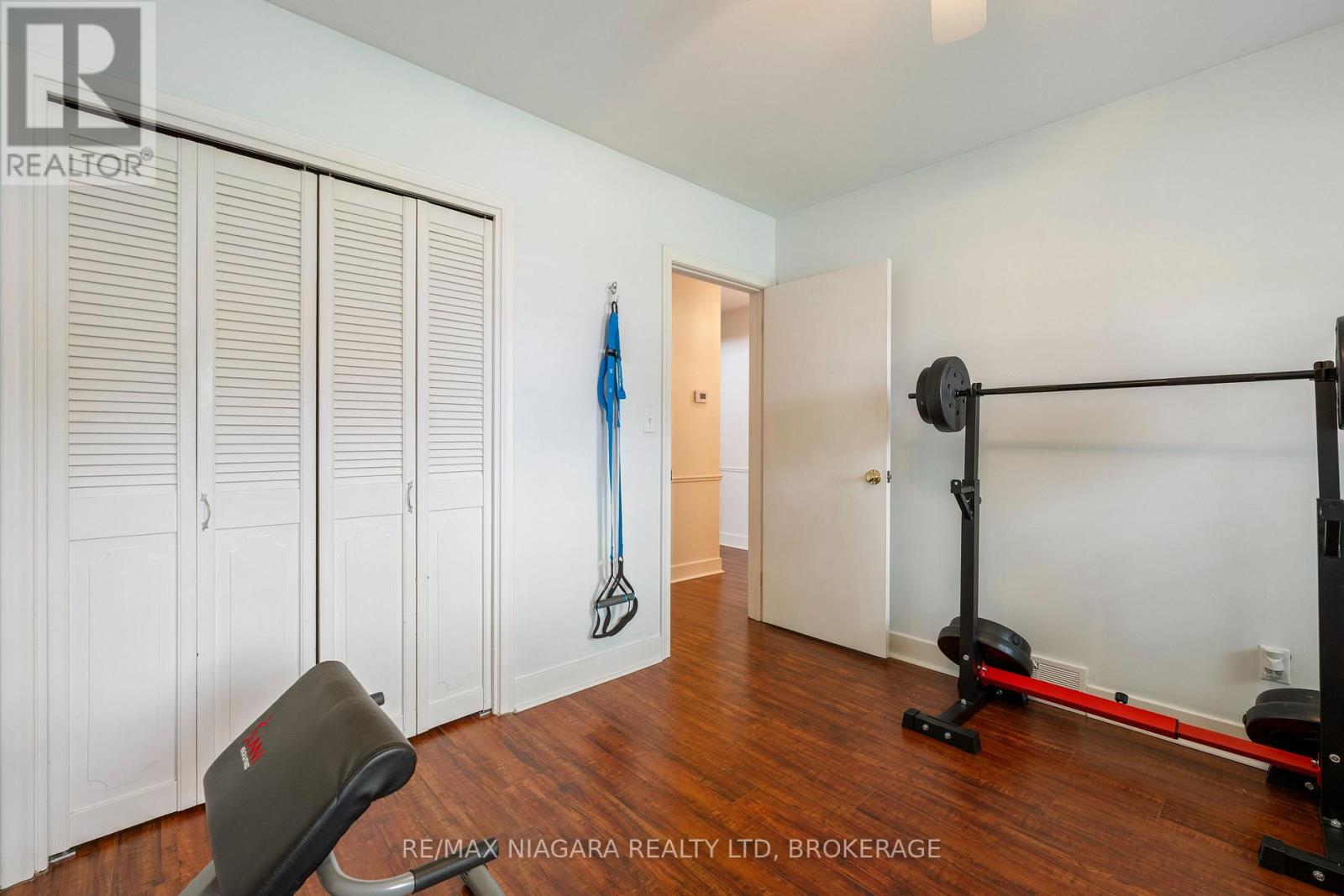 4 Mackie Street, St. Catharines, Ontario  L2N 5N5 - Photo 31 - X13169732