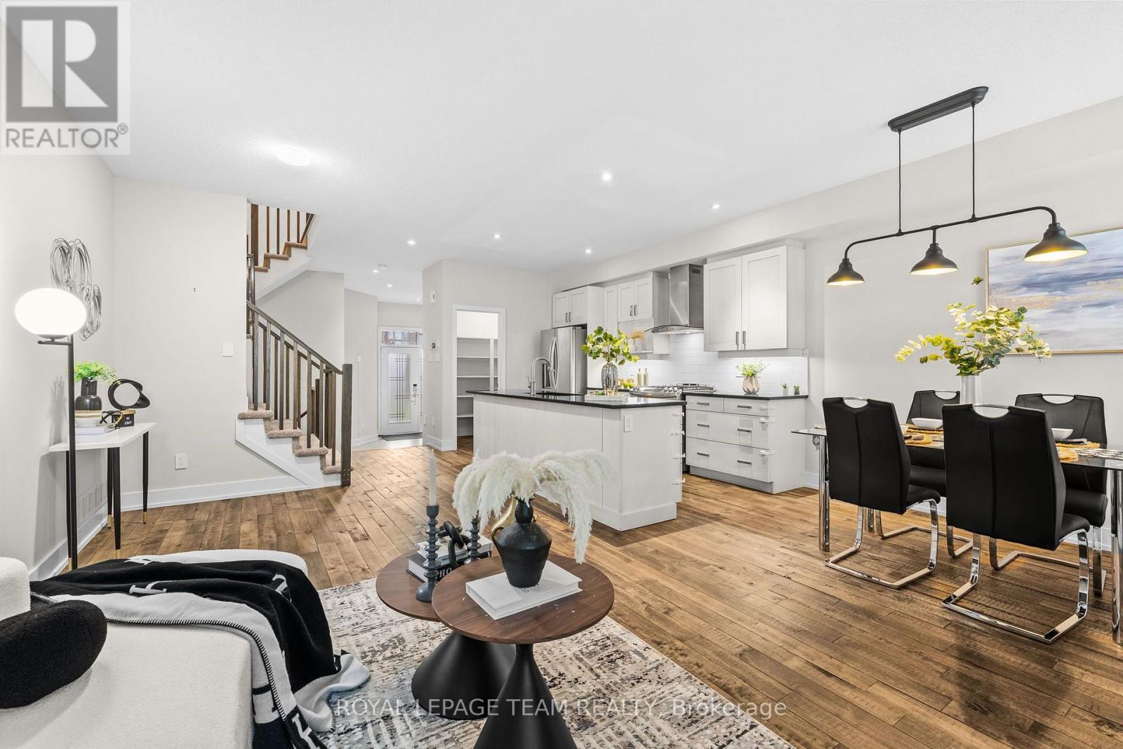 605 Tennant Way, Ottawa, Ontario  K4M 0C6 - Photo 4 - X13681482