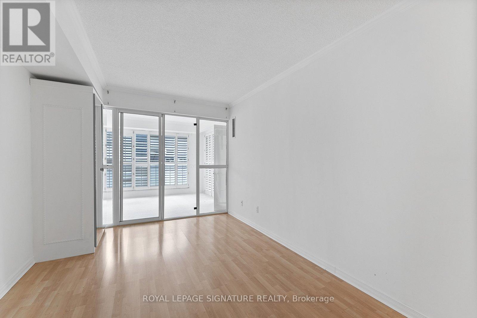 206 - 18 Hollywood Avenue, Toronto, Ontario  M2N 6P5 - Photo 16 - C13681484