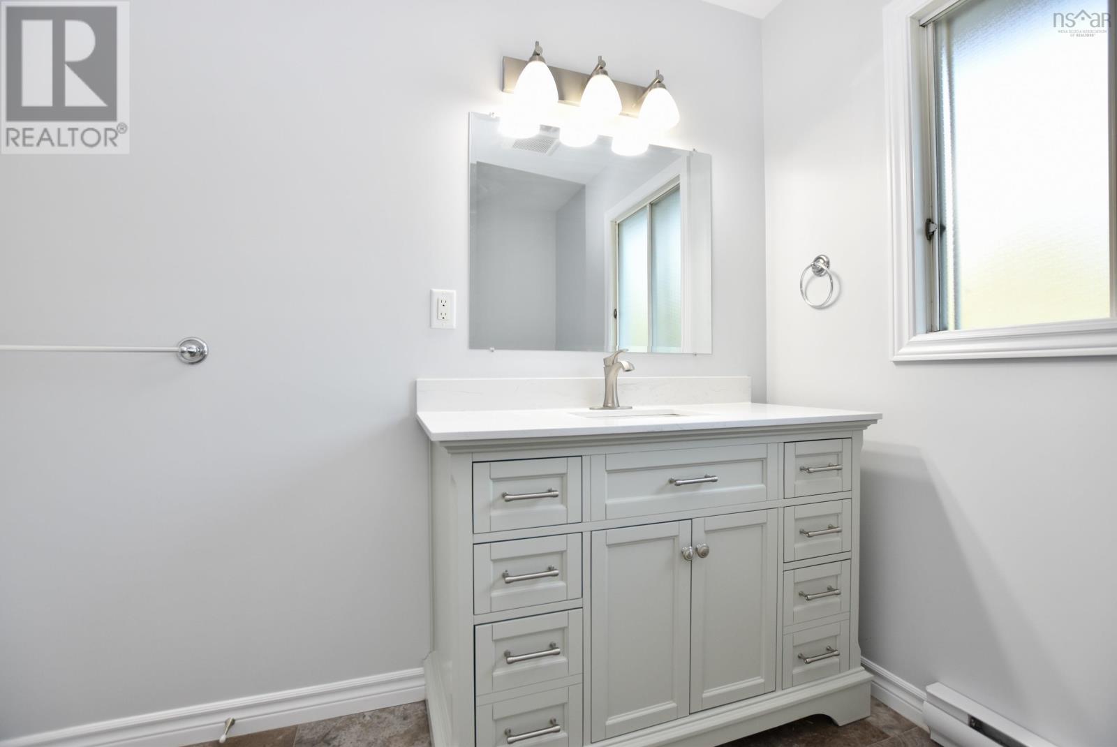 33 Denneb Crescent, Lower Sackville, Nova Scotia  B4E 1T8 - Photo 22 - 202620720