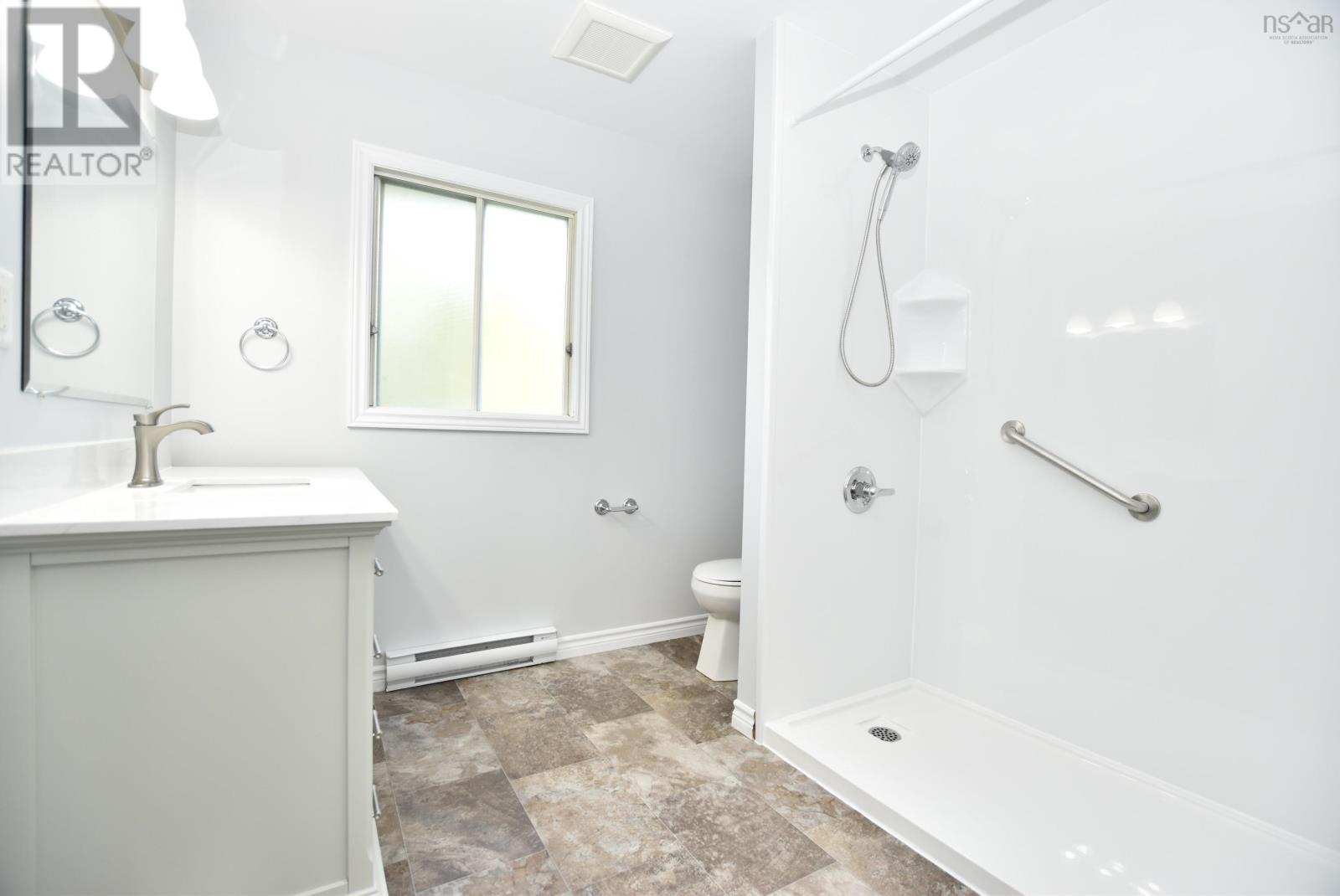 33 Denneb Crescent, Lower Sackville, Nova Scotia  B4E 1T8 - Photo 21 - 202620720