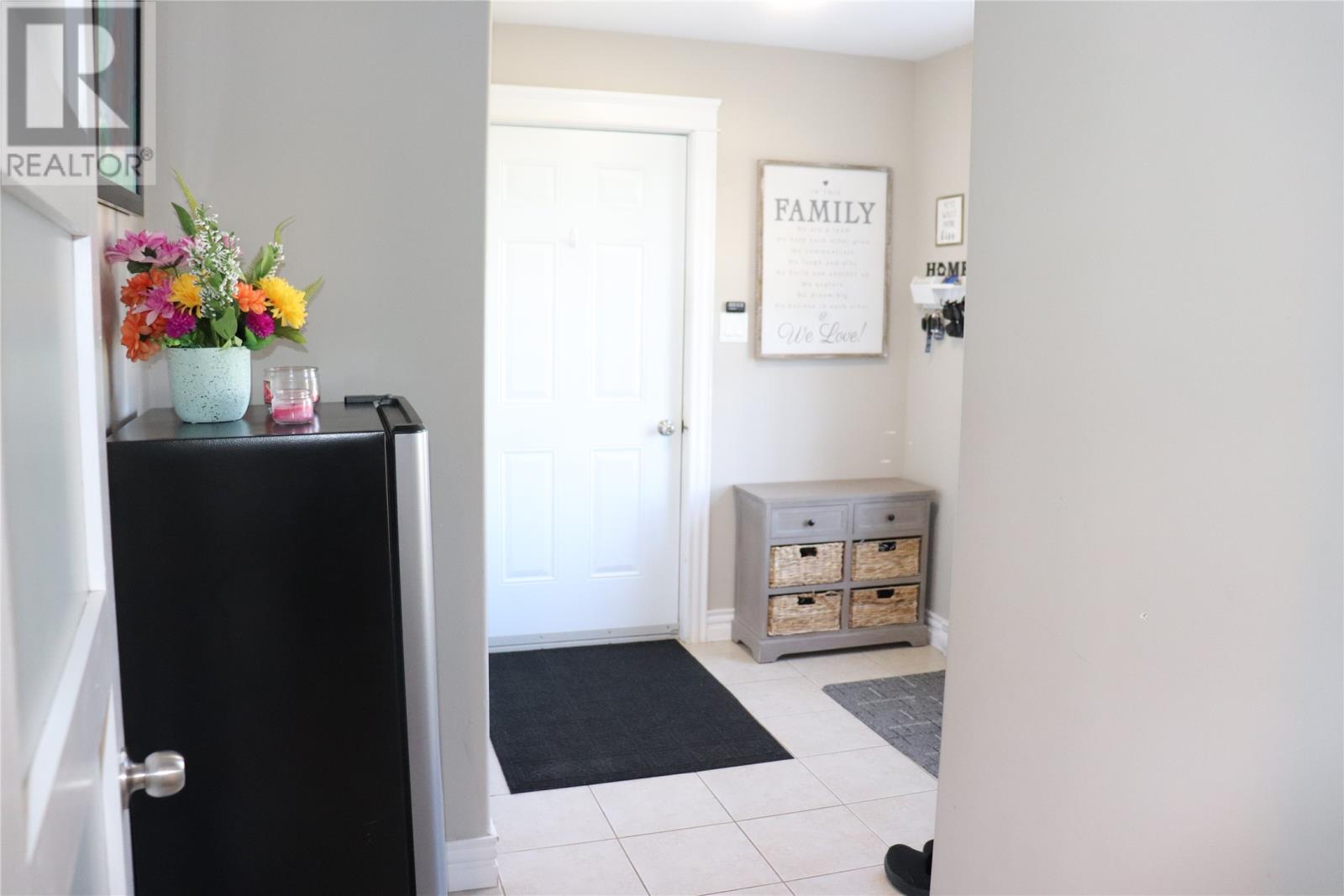 5 Pieroway Drive, Stephenville — photo 17