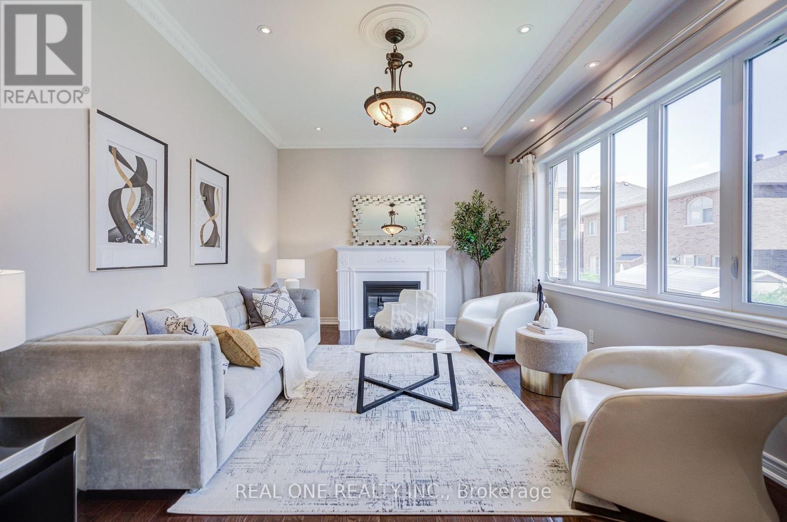 66 Wozniak Crescent, Markham, Ontario  L6E 0L4 - Photo 14 - N13681398