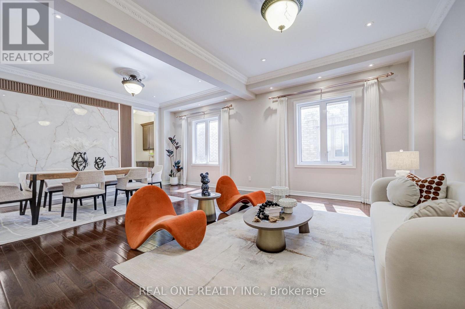 66 Wozniak Crescent, Markham, Ontario  L6E 0L4 - Photo 6 - N13681398