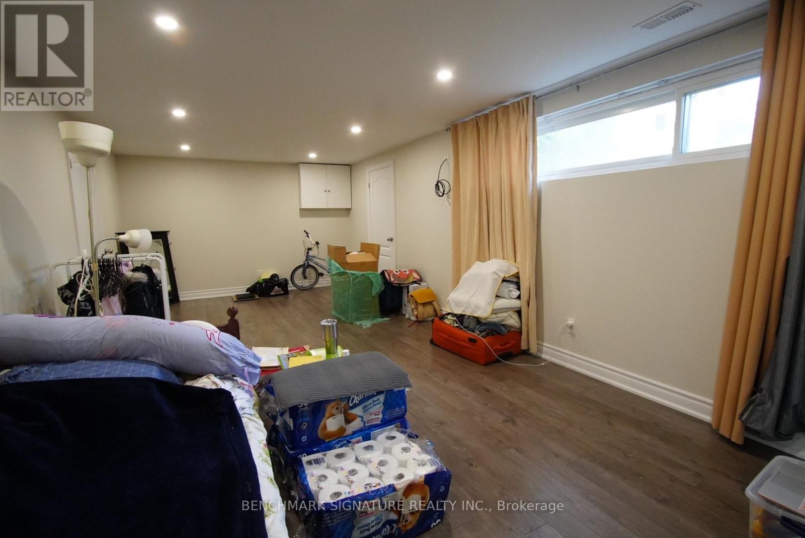 Bsmt - 220 Lucas Street, Richmond Hill, Ontario  L4C 4P7 - Photo 5 - N13681404