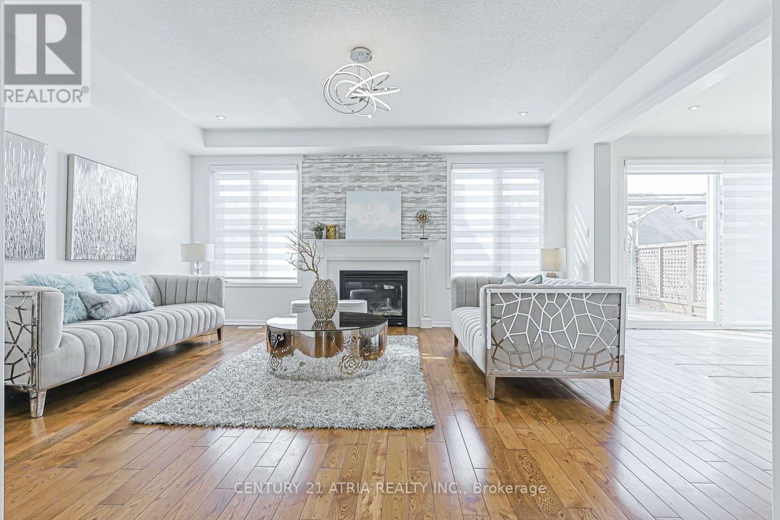 338 Carlissa Run, Newmarket, Ontario  L3X 3J9 - Photo 10 - N13681406