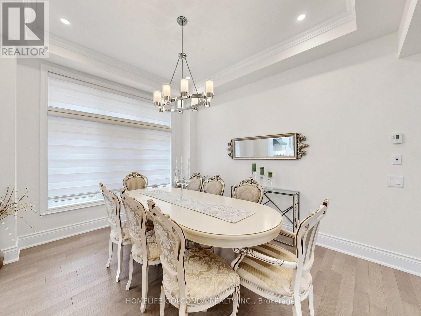 73 Menotti Drive, Richmond Hill, Ontario  L4E 1G7 - Photo 8 - N13681420