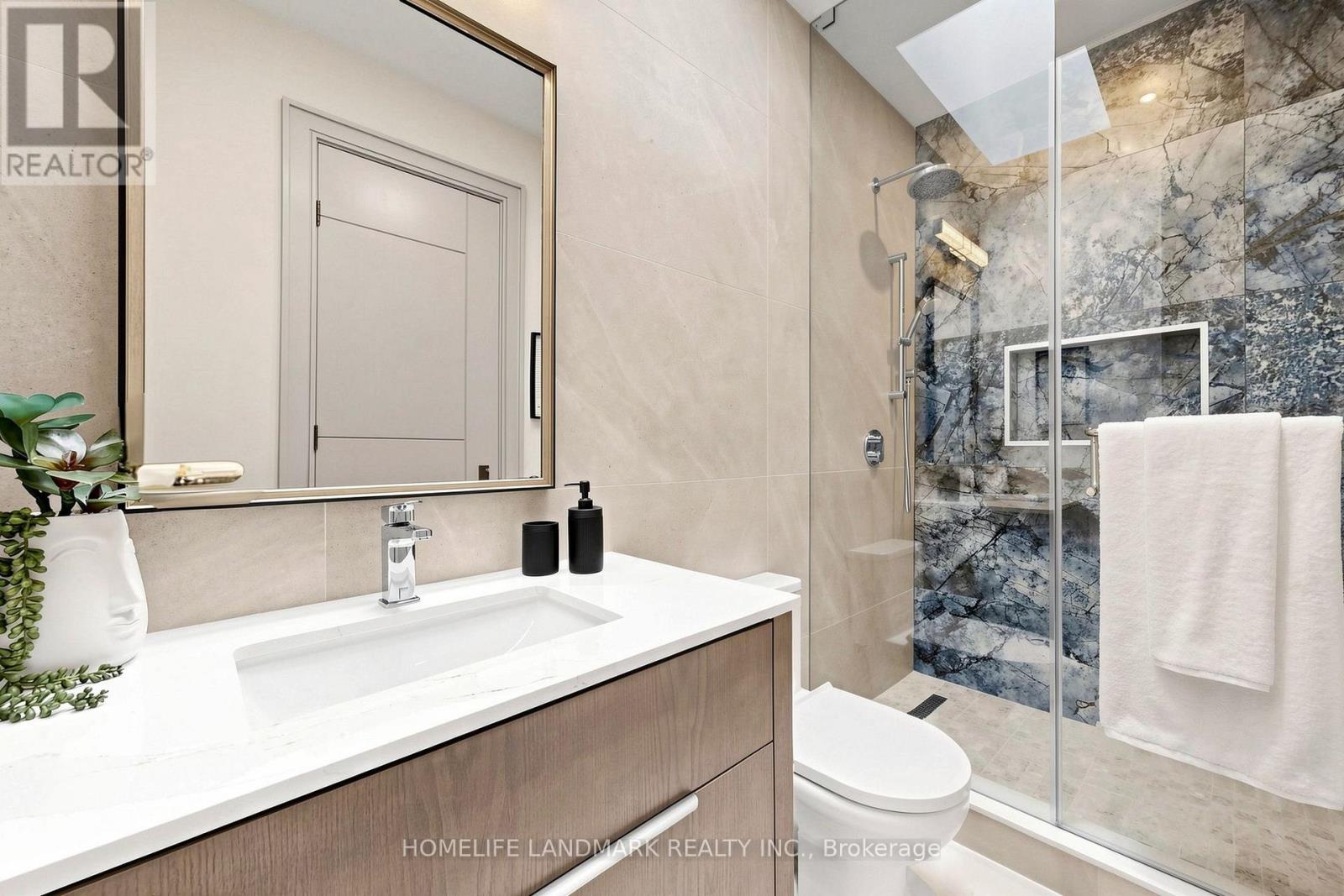 1 Tuscay Court, Markham, Ontario  L3R 1V2 - Photo 36 - N13681462