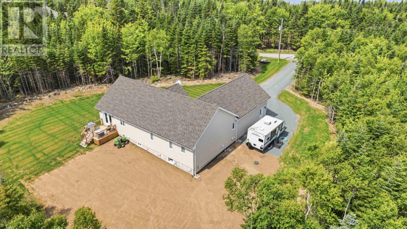 77 Whisper Ridge, Porters Lake, Nova Scotia  B3E 1J6 - Photo 41 - 202617493