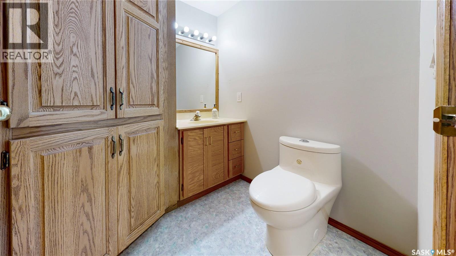 7551 Butler Bay, Regina, Saskatchewan  S4Y 1B9 - Photo 50 - SK045759