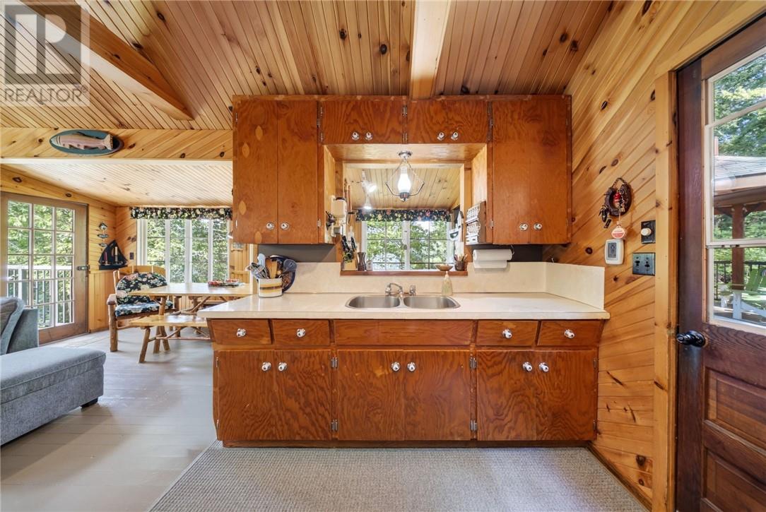 74 Hennessey Road, Whitefish, Ontario  P0M 3E0 - Photo 6 - 2129785