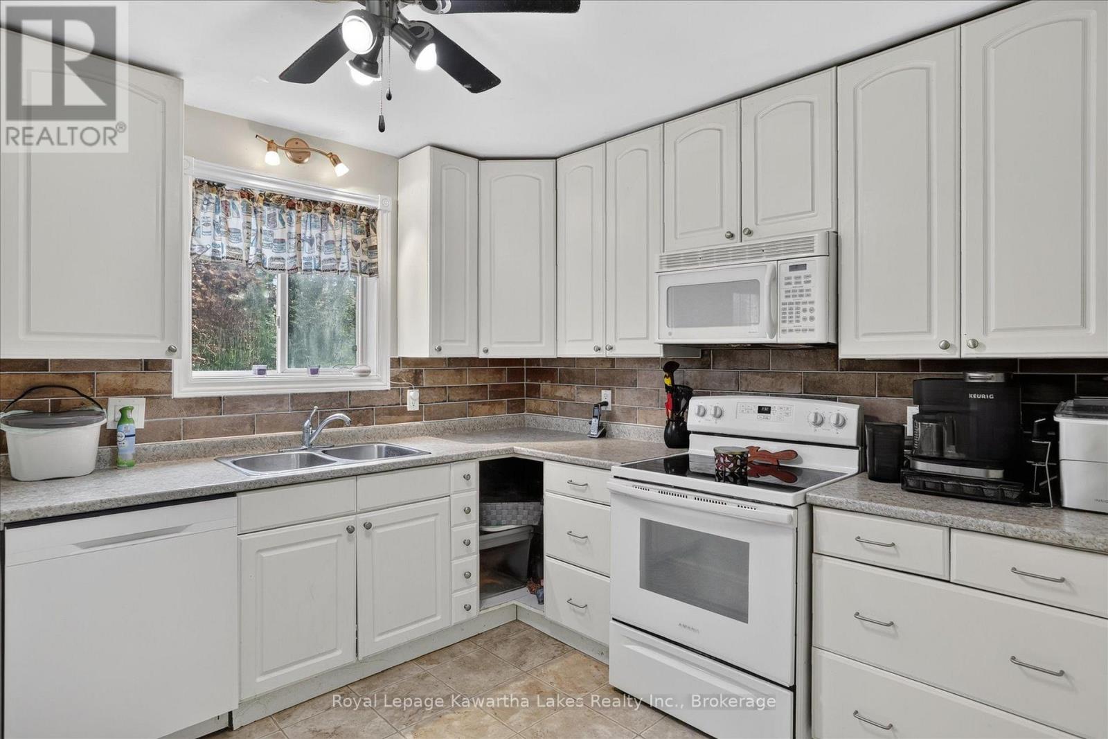 17 Crandall Street, Kawartha Lakes, Ontario  K9V 1R9 - Photo 15 - X13681514