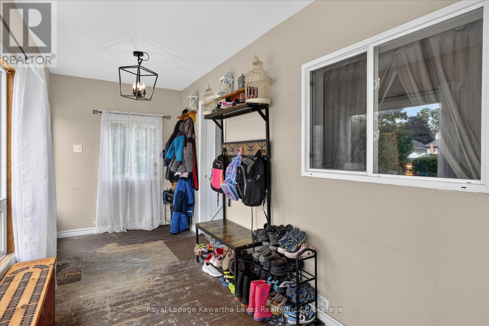 17 Crandall Street, Kawartha Lakes, Ontario  K9V 1R9 - Photo 6 - X13681514
