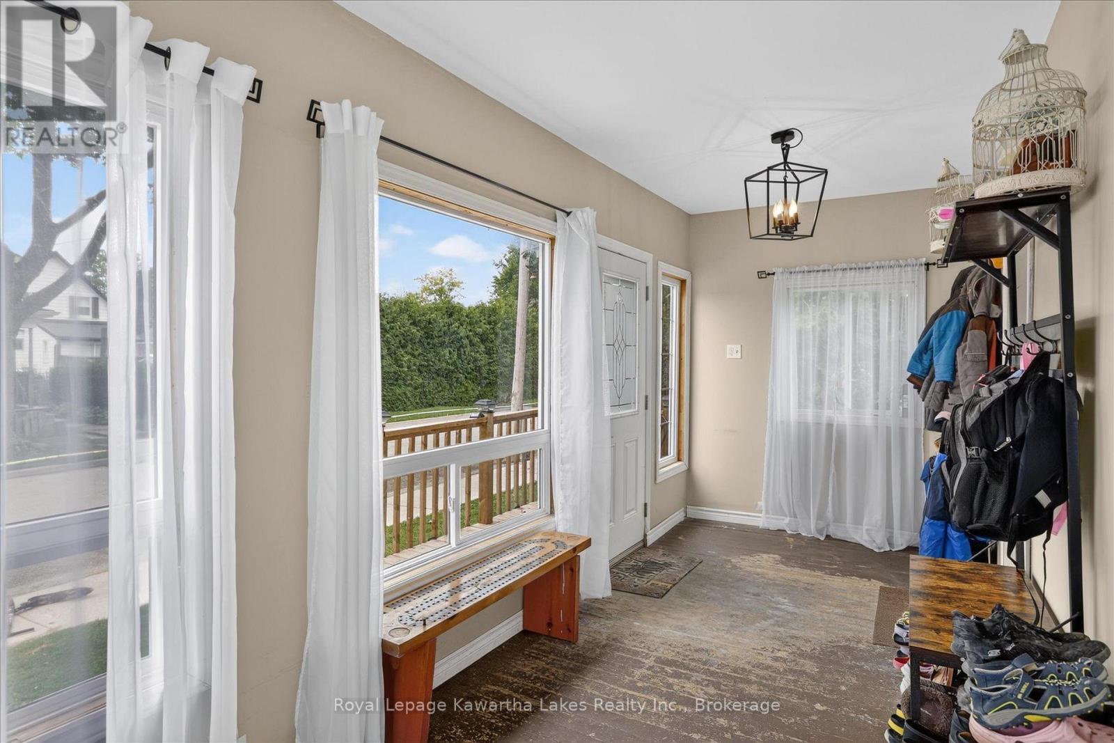 17 Crandall Street, Kawartha Lakes, Ontario  K9V 1R9 - Photo 7 - X13681514