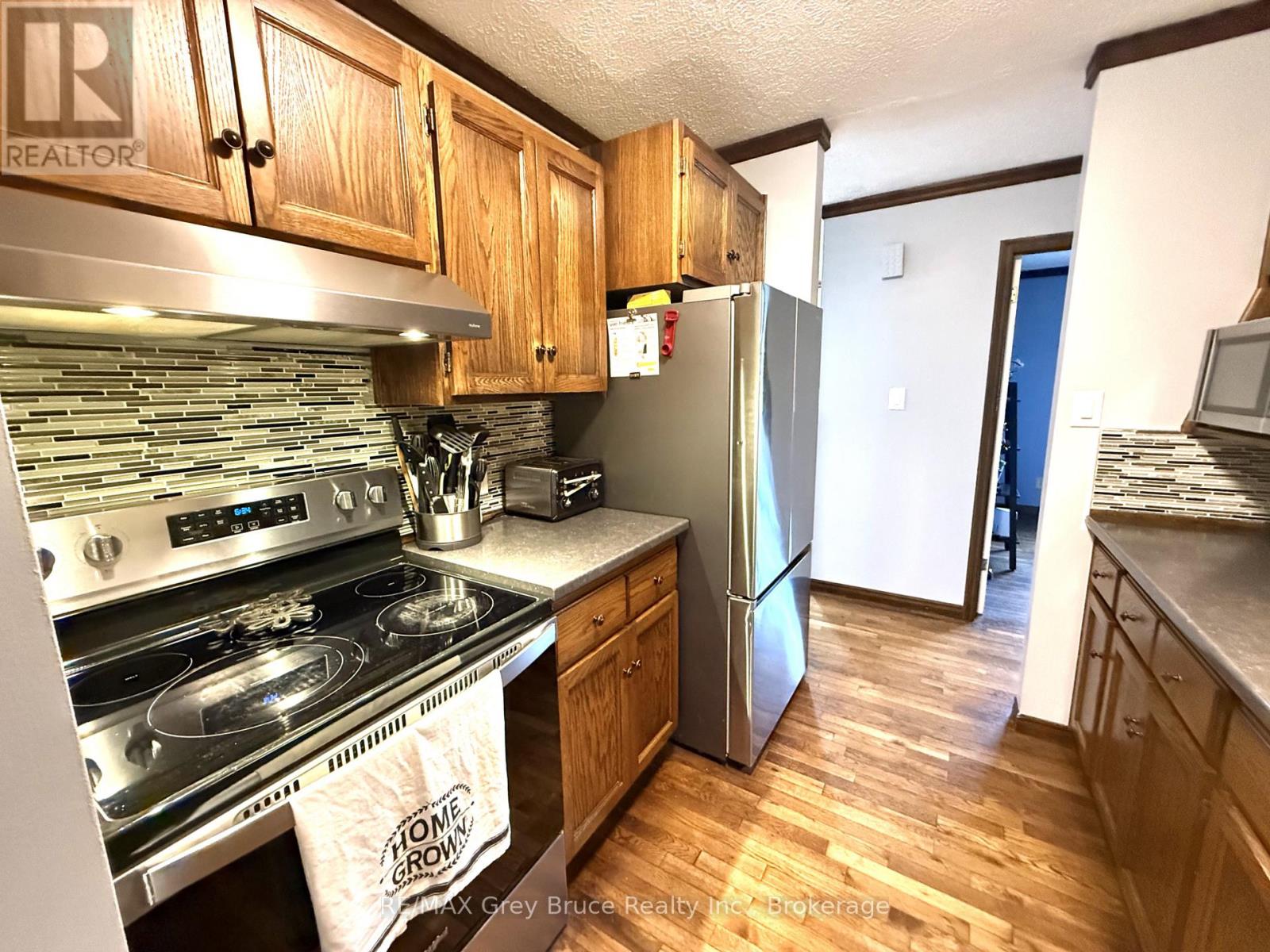 840 4th Street E, Owen Sound, Ontario  N4K 1B6 - Photo 5 - X13681528