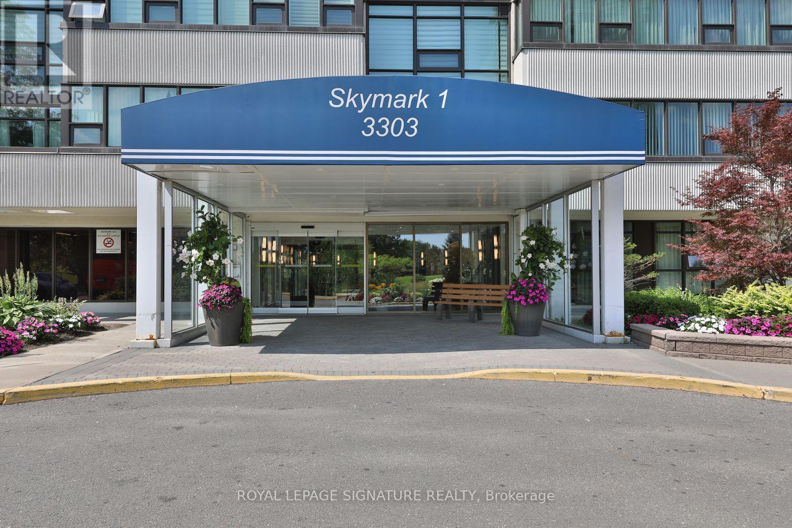 1402 - 3303 DON MILLS ROAD, Toronto, Ontario