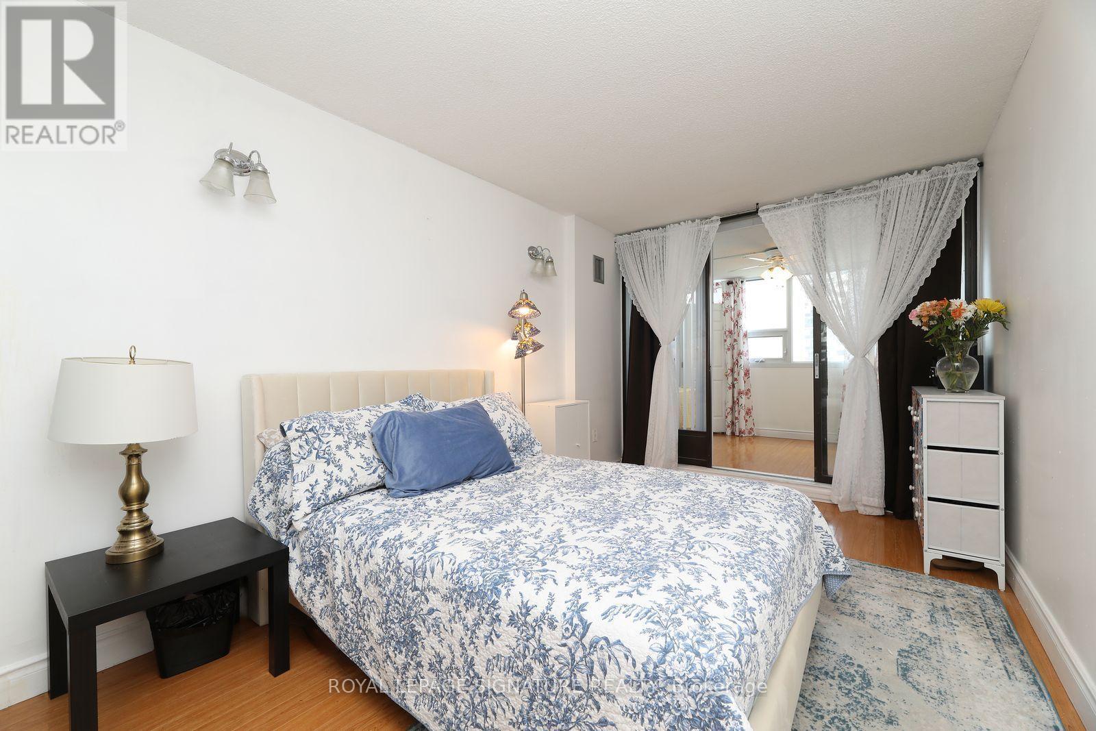 1402 - 3303 Don Mills Road, Toronto, Ontario M2J 4T6 - Photo 8 - C13681508