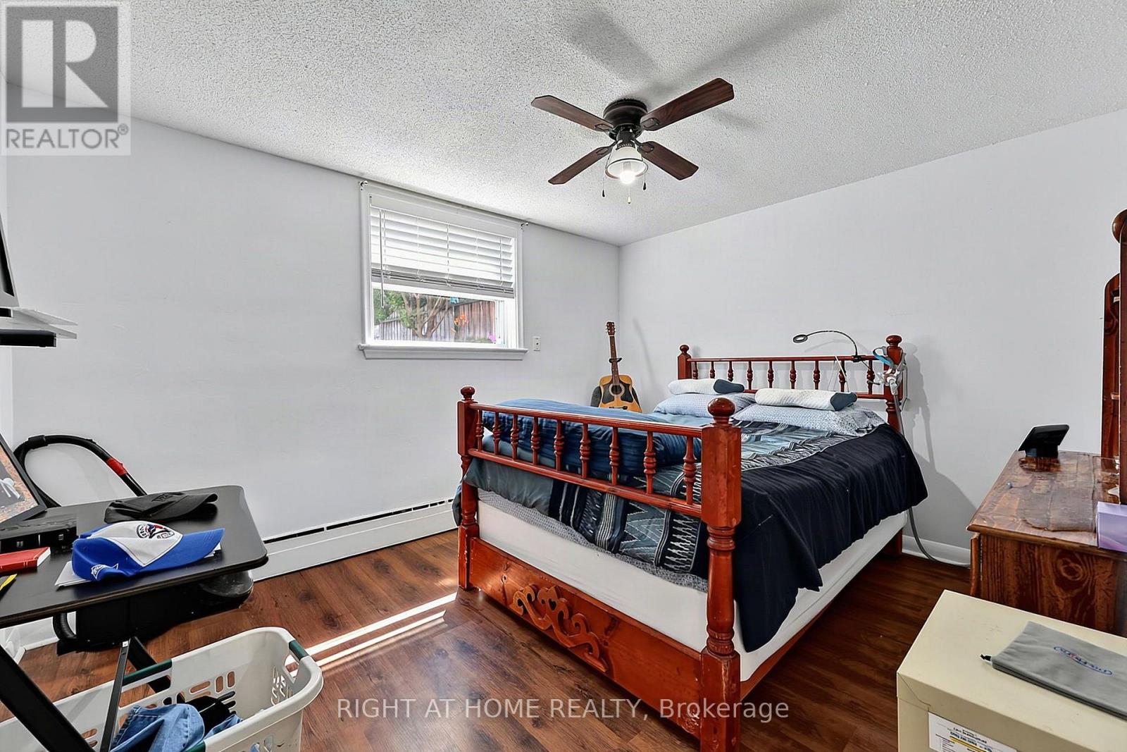 137 Vancouver Street, Barrie (Codrington), Ontario  L4M 4M5 - Photo 10 - S13681520