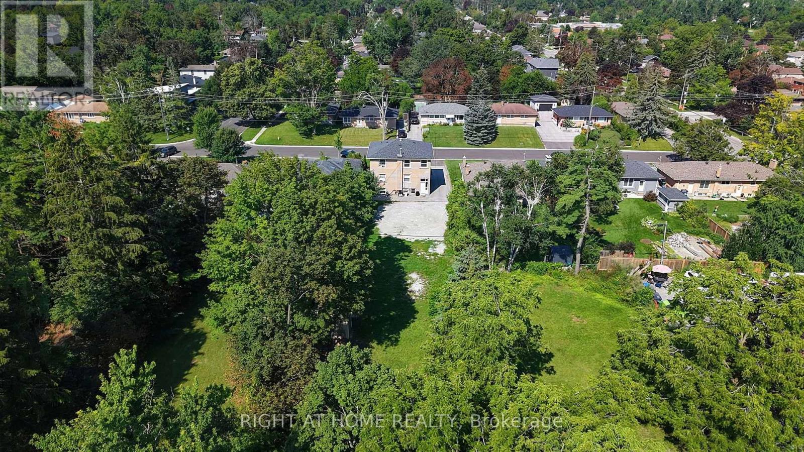 137 Vancouver Street, Barrie (Codrington), Ontario  L4M 4M5 - Photo 41 - S13681520