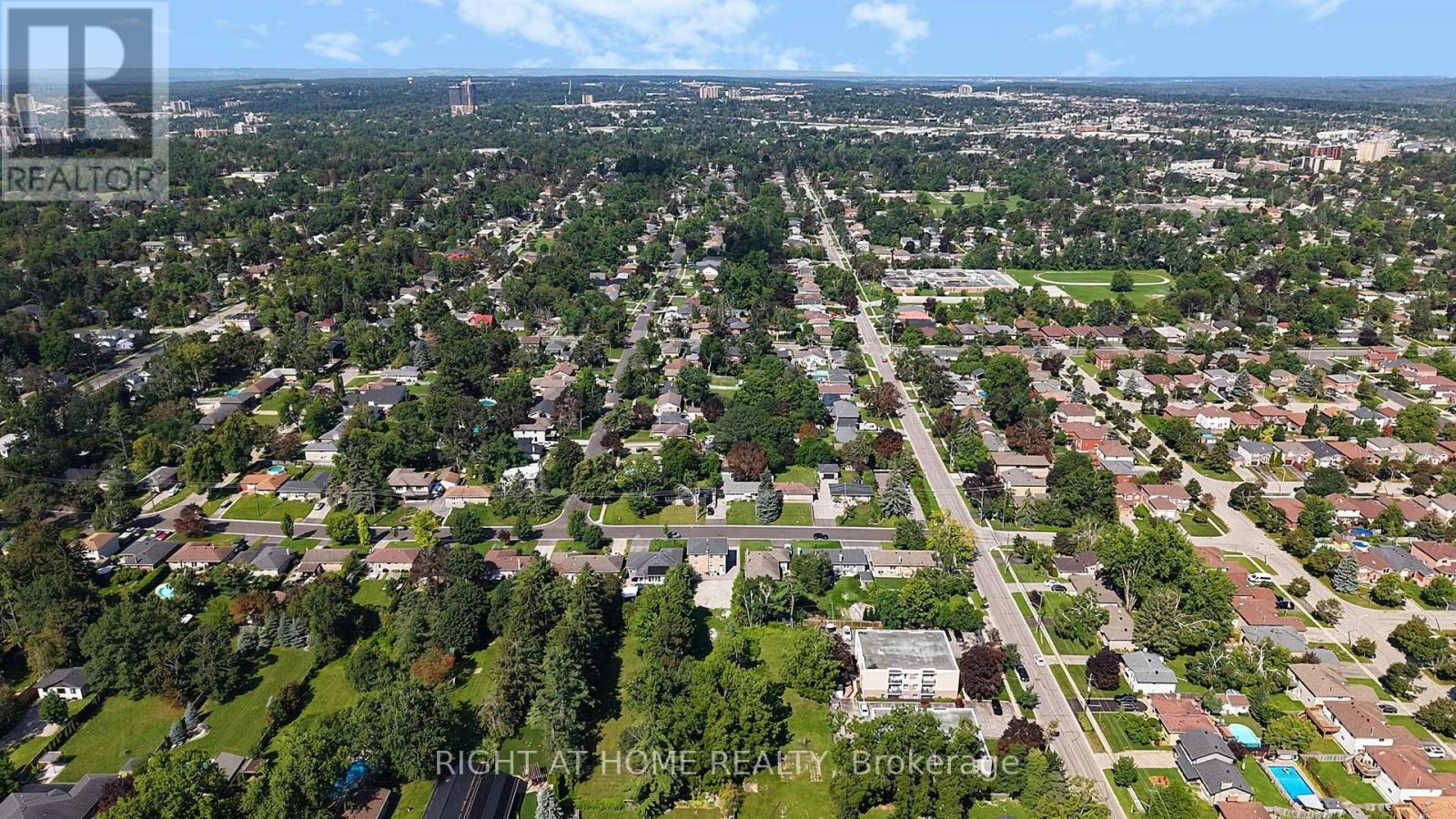 137 Vancouver Street, Barrie (Codrington), Ontario  L4M 4M5 - Photo 42 - S13681520