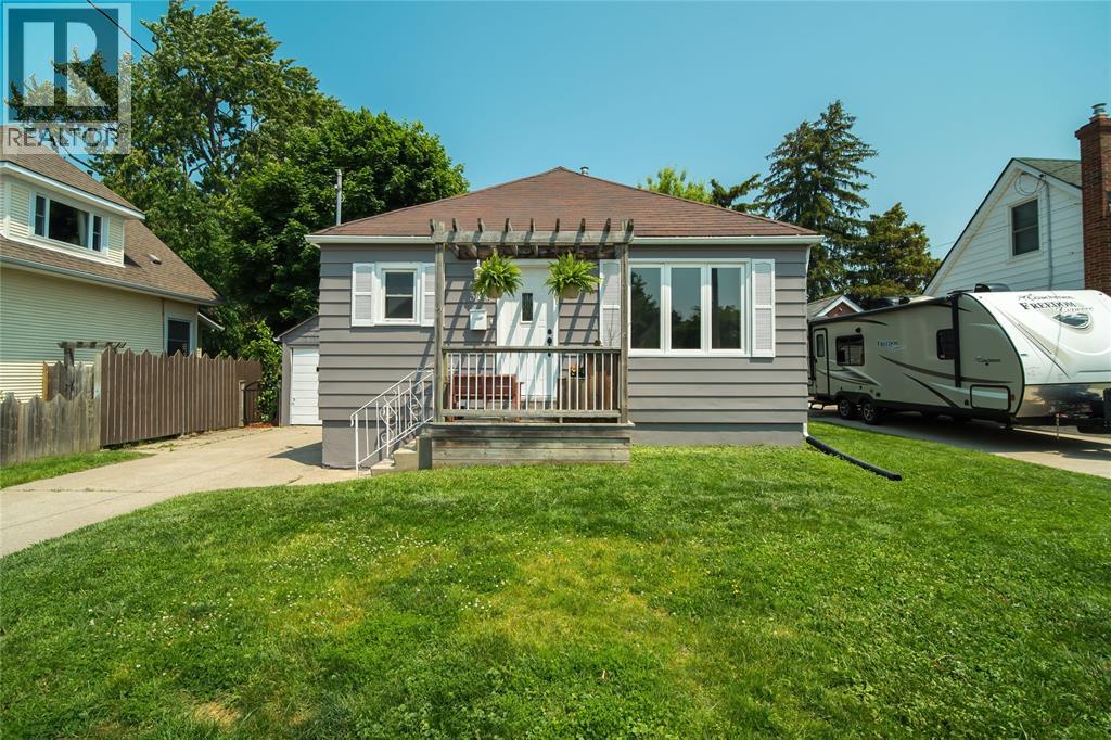 314 CAMERON STREET, Sarnia, Ontario