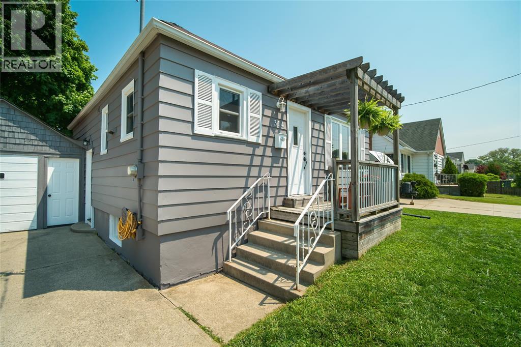 314 Cameron Street, Sarnia, Ontario  N7T 4B5 - Photo 37 - 26019900