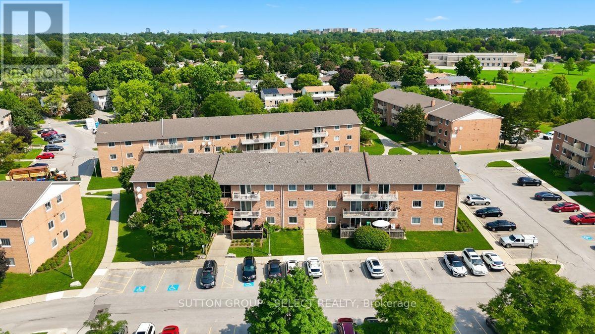 304 - 1582 Ernest Avenue, London South, Ontario  N6B 2G5 - Photo 4 - X13681544