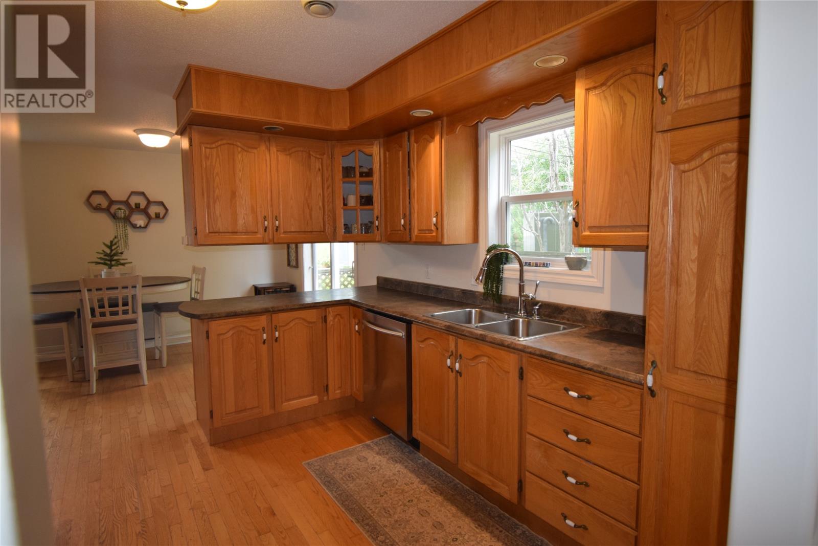 6 Marshall Crescent, Corner Brook — photo 4
