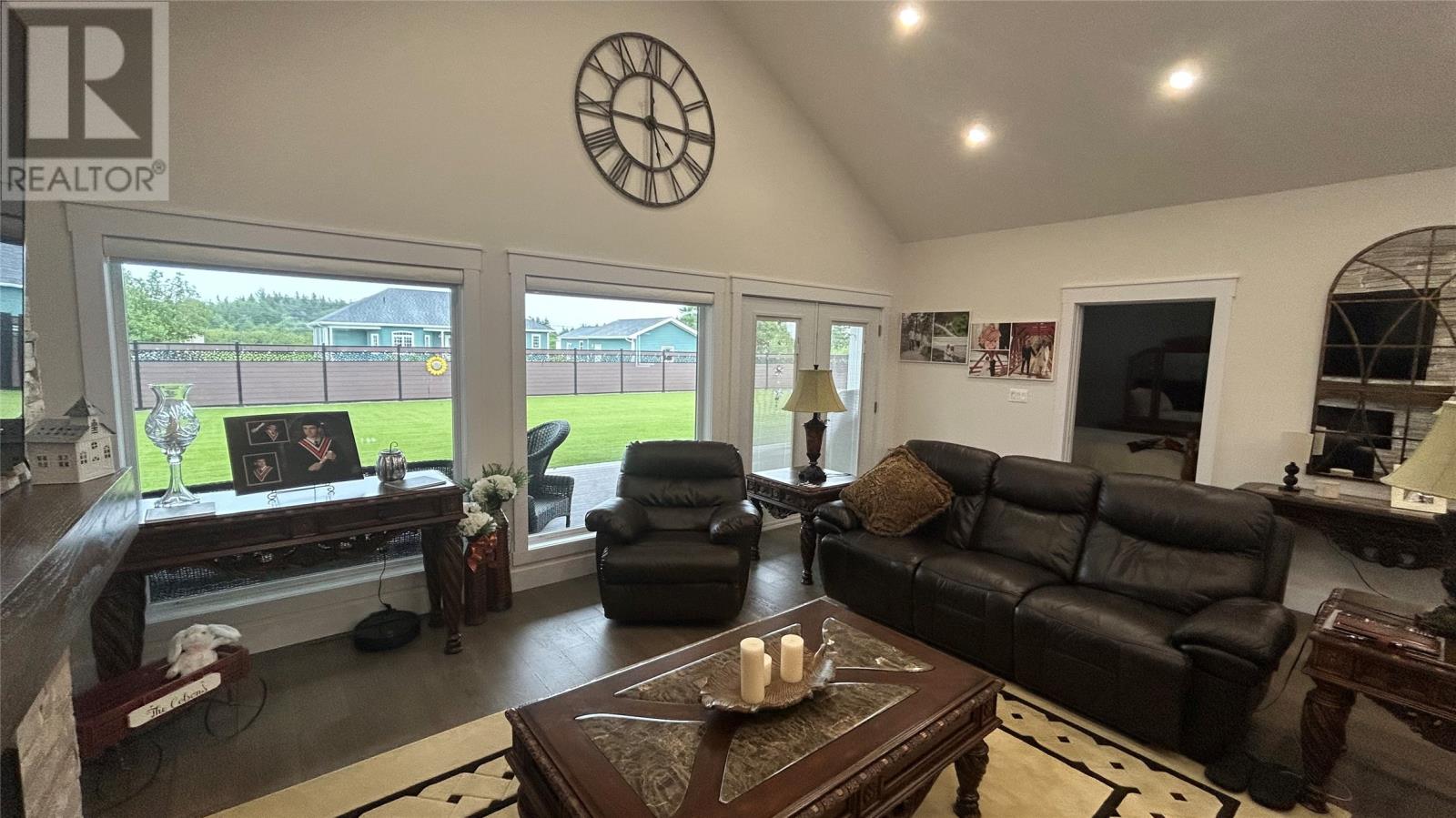 6 Island Pond Drive, Kippens — photo 8