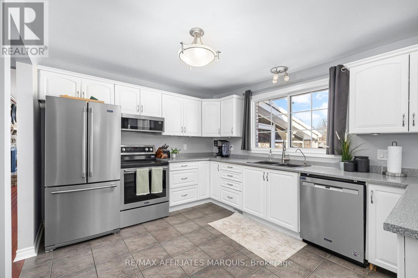 3 Forest Drive, Rideau Lakes, Ontario  K7A 4S5 - Photo 13 - X13681582