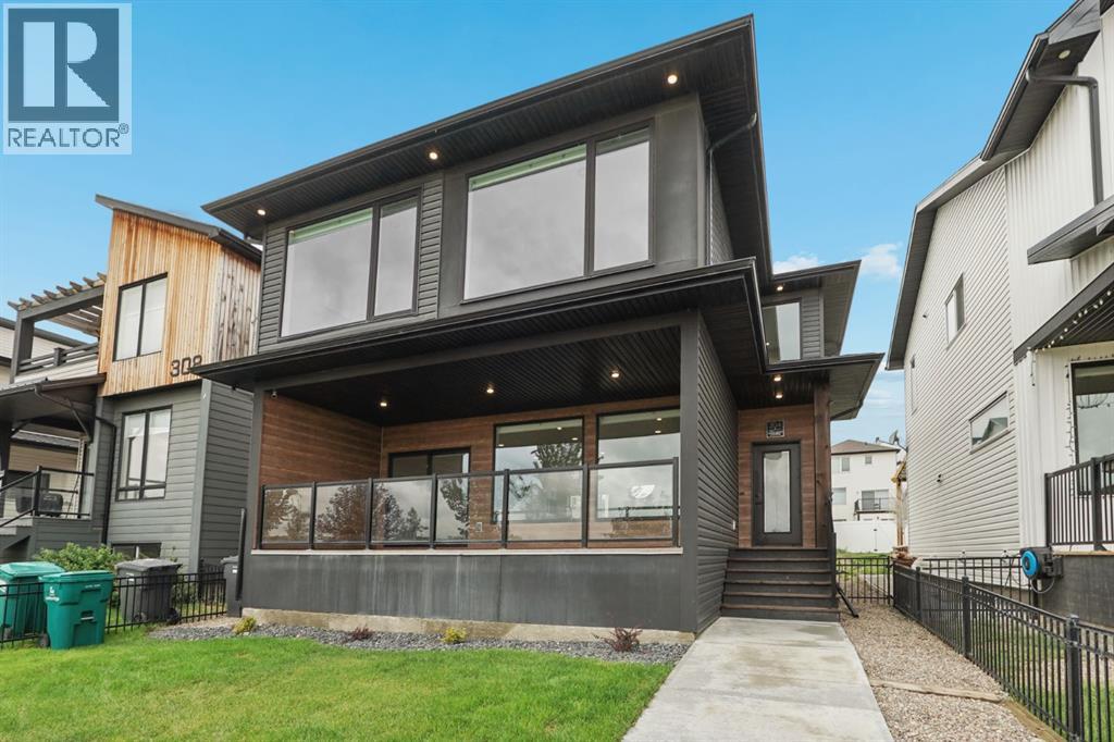304 Grassland Boulevard W, lethbridge, Alberta